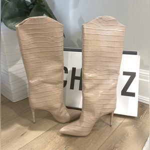 Schutz Neutral Heeled Boots